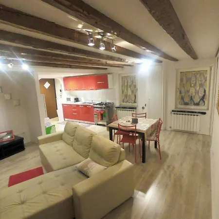 Casa Vacanze Rubino Trieste Exterior photo